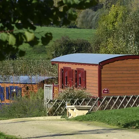 Les Roulottes&cottages Du Moulin