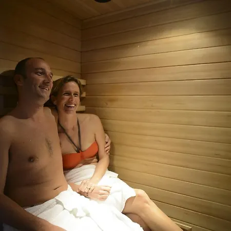 Les Roulottes & Du Moulin Feriehus