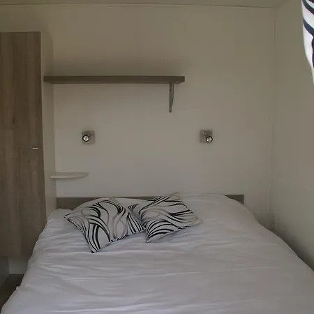 Feriehus Les Roulottes & Du Moulin Chenillé-Changé