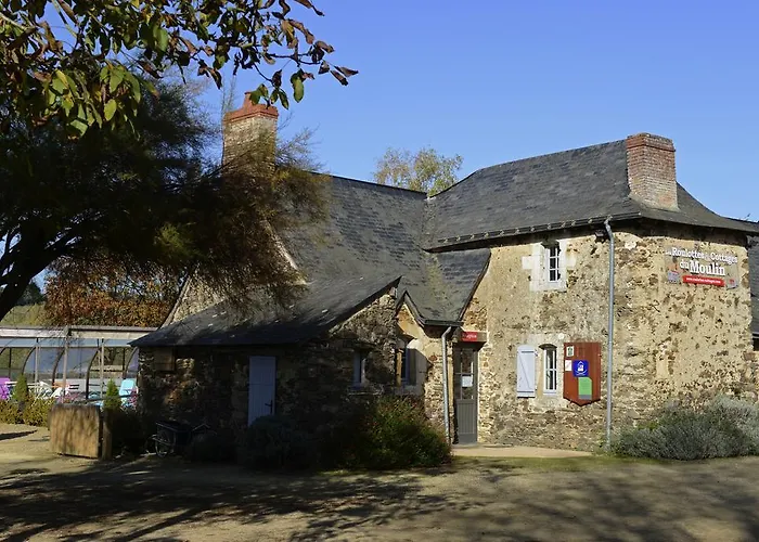 Les Roulottes & Du Moulin * Chenillé-Changé
